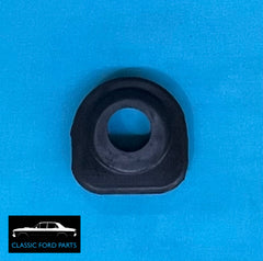 VALVE COVER PCV VALVE GROMMET D SHAPE FAIRMONT FALCON XR XT XW XY GS GT ZA ZB ZC ZD FAIRLANE