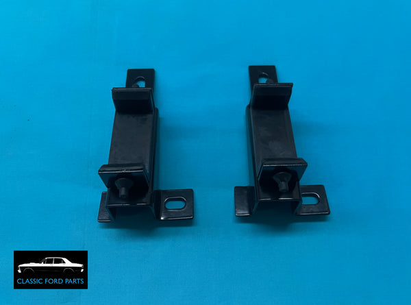 BOTTOM LOWER RADIATOR MOUNT BRACKETS FAIRMONT FALCON XR XT XW XY GT GT ...
