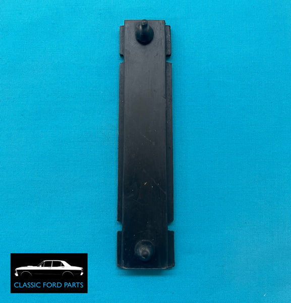 LARGE RADIATOR RUBBER BRACKET INSULATOR 120MM FAIRMONT FALCON XA XB XC GT GS COBRA